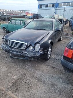 Mercedes Benz CLK díly z vraku