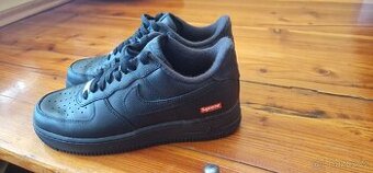 Nike Air force 1 supreme