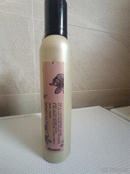 Přípravky na vlasy Davines, Milk shake - 1
