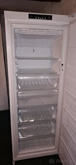 Šuplíkový mrazák A+++, 342 litrů, občas zlobí - 1