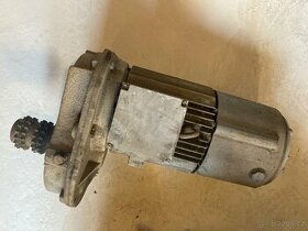 Prodam motor