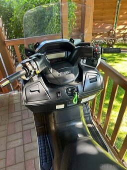 Suzuki Burgman 650 Executive