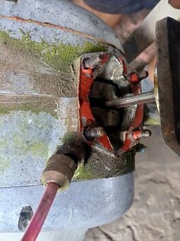Prodám motor ČZ125 BT