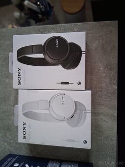 Sluchátka SONY