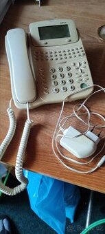 Stolní telefon, osobní odběr
