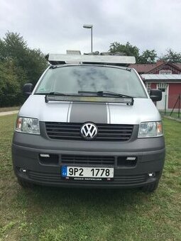 Volkswagen T5 Caravelle