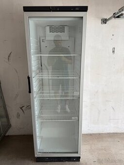 Chladící skříň prosklená Vestfrost FKG371
