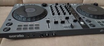 Dj controller Pioneer DDJ-FLX6-GT