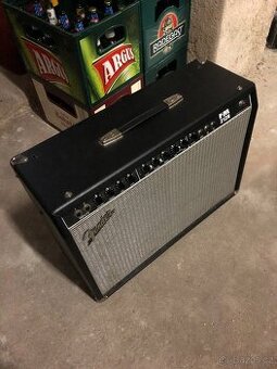 Fender FM212R