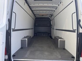 Obložení dodávky Mercedes Sprinter 317 – perfektní stav - 1