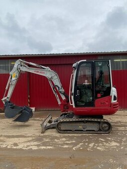 Pásový bagr TAKEUCHI TB230