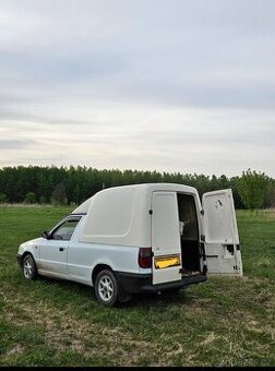 Koupím zadní dveře Felicie Pick up