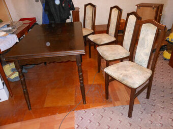 Prodám jídelní židle a rozkládací jídelní stůl