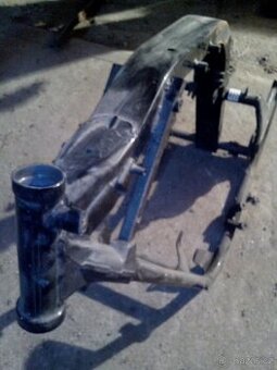 RÁM CHOPPER HONDA VT  Honda VT 750 DC Black Widow 2004  VHOD