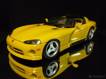 Dodge Viper RT/10 žlutý Bburago 1/18
