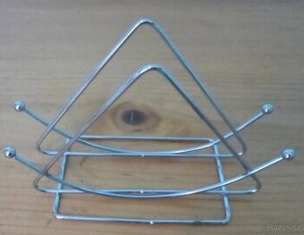 STOJÁNEK NA UBROUSKY