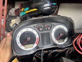 Zbytek dílů na Octavia 1 RS