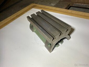 Naklápěcí stolek Škoda 250mm