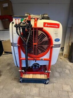 Rosič - postřikovač- malotraktor