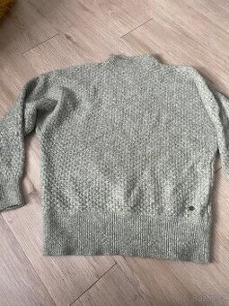 Dámský svetřík S/M