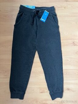 Nové tepláky Pepperts, velikost 134/140