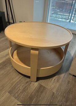 Konferenční stolek