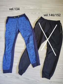 Klučičí tepláky,vel.134