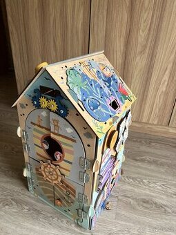 montessori skládací domeček