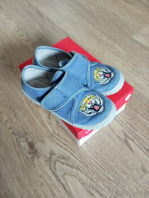 Domácí obuv/bačkory vel. 28