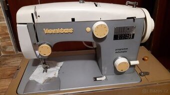 Kufříkový šicí stroj Veritas
