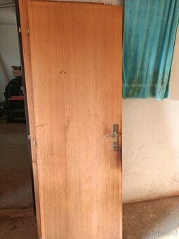 Plné 60 dveře masiv