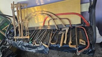 Prodám pily na dřevo a sekery