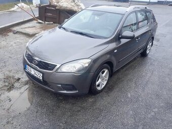 Kia ceed kombi