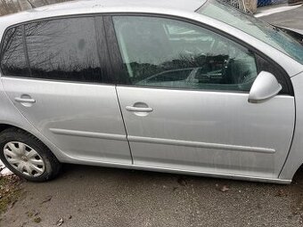 Dvere kapota VW golf 5 Hatchback LA7W stříbrná