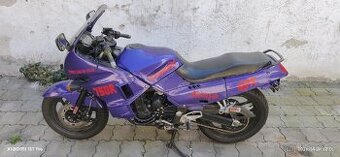 Kawasaki GPX750R