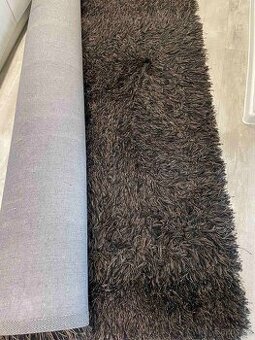 Koberec tmavehnedy 1,6 x 2,3 m