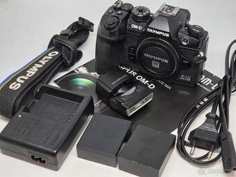 OLYMPUS OM-D M1 MkIII v TOP stavu, jen 17k expozic