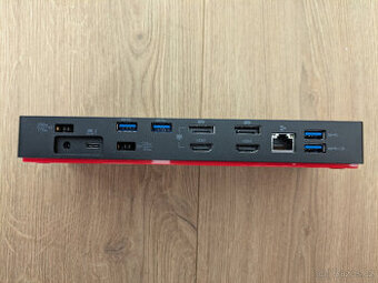 Dokovaci stanice Thinkpad Thunderbolt 3 Workstation Dock