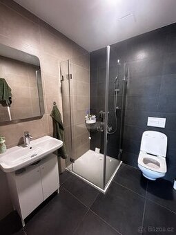 Umyvadlová skříňka Ikea NYSJÖN