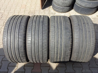 Audi Q7 + VW Touareq - letní pneu Pirelli 285/40/21 109Y