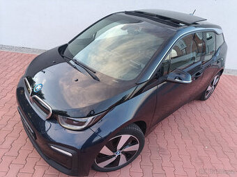 BMW i3 120Ah HarmanKardon LED šíbr kamera tepelko naviagce