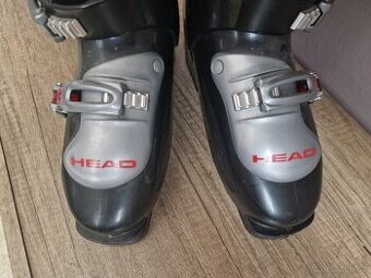 SJEZDOVÉ BOTY HEAD CARVE X3 255 mm