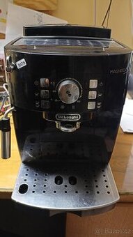 Kávovar Delonghi Magnifica S