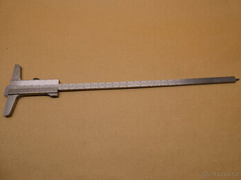 Hloubkoměr s nosem - 1