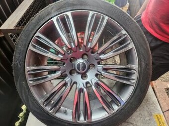 Originál Land rover 275/40/ZR22 ,pneu 90%