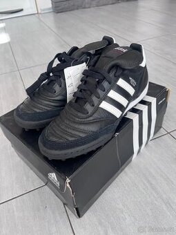 Adidas Mundial team