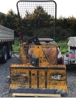 Lesní ( lesnický ) naviják Uniforest 5t