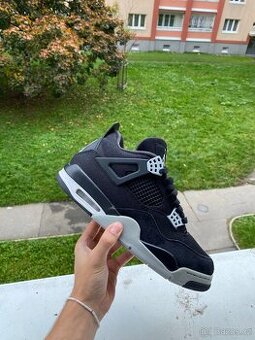 Jordan 4 Black Canvas velikost 44🥷