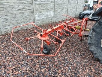 4,0m Obraceč sena FELLA TH400 DN - lehký jen 260kg