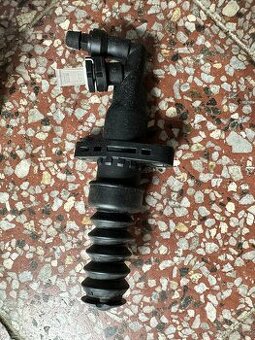 Pomocný spojkový válec MINI